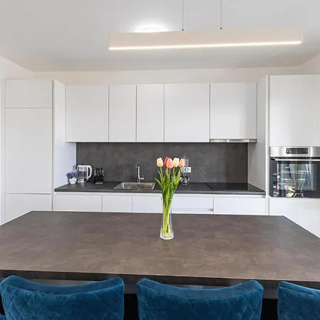 2 Bedroom In Διαμέρισμα